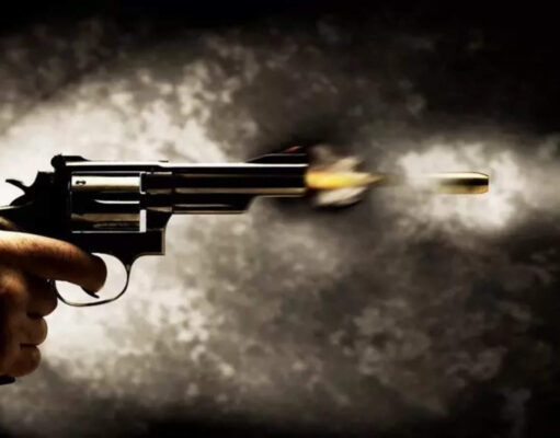 जालंधर (Big Breaking) : मुठभेड़ पुलिस व गैंगस्टरों के बीच, पठानकोट चौक इलाके में माहौल तनावपूर्ण, पढ़ें व देखें