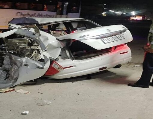 जालंधर: भयानक सड़क हादसा, 2 युवकों की मौके पर मौत, 2 गंभीर जख्मी, पढ़ें व देखें