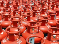 202 रूपए कम हुए LPG सिलेंडर के दाम, उपभोक्ताओं को बड़ी राहत, पढ़ें व देखें