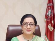 के.एम.वी. द्वारा छात्राओं को प्रदान की जा रही है शोध पर आधारित शिक्षा