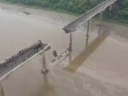 वडोदरा में महिसागर नदी पर बना पुल ढहा, नौ लोगों की मौत; PM मोदी ने जताया दुख