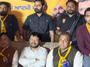 पंजाब के मंत्री डॉ. रवजोत के साथ नितिन कोहली ने तरनतारन में हरमीत सिंह संधू के लिए चलाया जोरदार चुनाव अभियान