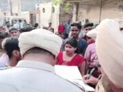 जालंधर: कुकर्म 2.5 वर्षीय मासूम से, आरोपी मुंह में डाल रहा था Private Part, लोगों ने की धुनाई, पुलिस ने लिया हिरासत में, पढ़ें व देखें