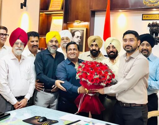 ਜਲੰਧਰ: DC ਵਰਜੀਤ ਵਾਲੀਆ ਦਾ ਮਾਡਲ ਟਾਊਨ ਸ਼ੋਪਕੀਪਰ ਐਸੋਸੀਏਸ਼ਨ ਵਲੋਂ ਨਿਘਾ ਸਵਾਗਤ, ਪੜ੍ਹੋ ਤੇ ਦੇਖੋ