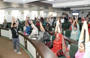 एच.एम.वी. में “कार्यकारी तनाव और कार्य-जीवन संतुलन ” विषय पर फैकल्टी डेवलपमेंट प्रोग्राम का आयोजन