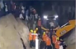 होशियारपुर: खुशखबरी! 300 फुट गहरे बोरवेल से सुरक्षित निकाला गया मासूम, NDRF टीम की मेहनत के लिए लगे जयकारे, पढ़ें व देखें