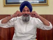 पंजाब: मजीठिया पर लटकी गिरफ्तारी की तलवार, घर पर पुलिस रेड से हड़कंप, थाने से भीड़ संग गिरफ्तार आरोपी छुड़वाने का आरोप, पढ़ें व देखें