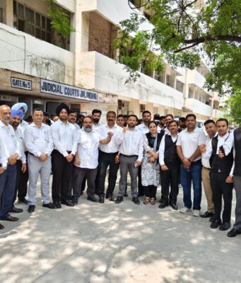 जालंधर: DBA द्वारा एलएडीसी (Legal Aid Defence Counsel) नीति के विरोध में लगातार नो वर्क डे जारी, पढ़ें व देखें
