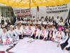 जालंधर: भूख हड़ताल पर बैठे DBA के प्रधान आदित्य जैन, सचिव रोहित गंभीर सहित कई वरिष्ठ वकील, LADC पालिसी का कर रहें हैं विरोध, पढ़ें व देखें