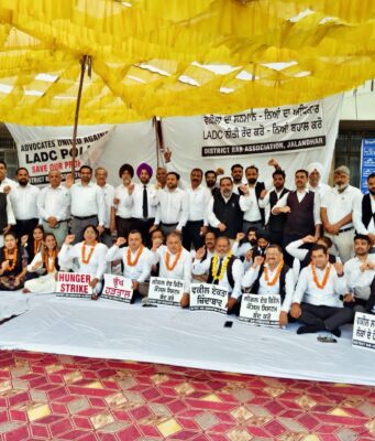 जालंधर: DBA द्वारा LADC नीति के विरोध में भूख हड़ताल दूसरे दिन भी जारी, कल आंदोलन होगा और तेज
