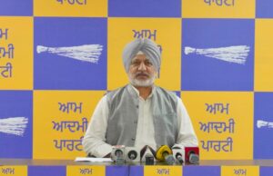 कांग्रेस पूरी तरह से बिखर चुकी है, राजा वड़िंग ‘आप’ के विरुद्ध अफवाहें फैलाने के बजाय अपना घर संभालें: बलतेज पन्नू