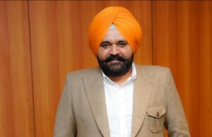 ओएसडी राजवीर सिंह घुम्मण ने अकाली दल के नेता बिक्रम सिंह मजीठिया को आरोप साबित करने या माफी मांगने की दी चुनौती