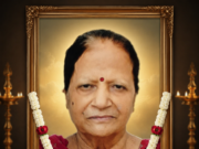 जालंधर: मातृशोक फगवाड़ा गेट इलेक्ट्रिकल मार्किट के पूर्व प्रधान जॉय मलिक को, वरिष्ठ वकील कवि राज मलिक की पत्नी वीना मलिक का अकस्मात निधन, पढ़ें व देखें