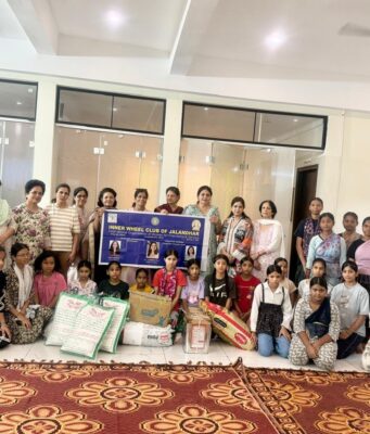 जालंधर: इनर व्हील क्लब ने शिक्षा, स्वास्थ्य सेवा, महिला सशक्तिकरण, पर्यावरण संरक्षण और ज़रूरतमंदों की मदद के लिए सार्थक सामुदायिक सेवा प्रोजेक्ट चलाए