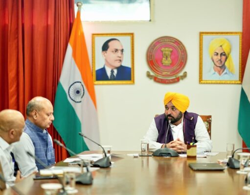 मुख्यमंत्री भगवंत सिंह मान ने शहरी और ग्रामीण स्थानीय निकायों के लिए मजबूत वित्तीय ढांचे की वकालत की; नवगठित सातवें पंजाब वित्त आयोग के साथ की बैठक