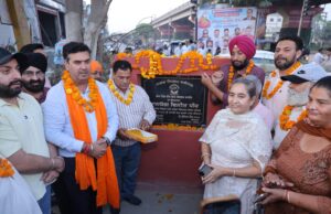 जालंधर नार्थ: अब भारी बारिश में भी नहीं डूबेगा लम्मा पिंड, नॉर्थ हलका इंचार्ज वनीत धीर ने शुरू कराया स्ट्रॉम सीवरेज प्रोजेक्ट