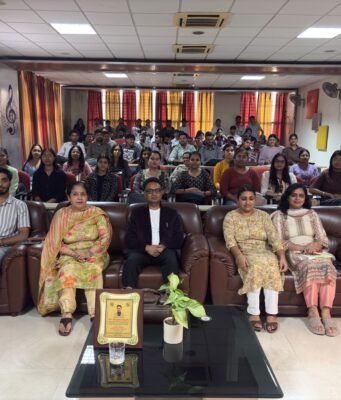 डीएवीआईईटी में ब्लॉकचेन टेक्नोलॉजी पर विशेषज्ञ व्याख्यान आयोजित