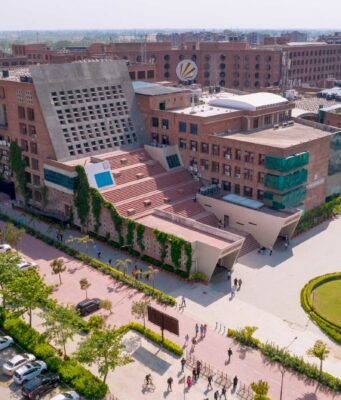 एलपीयू के डिस्टेंस और ऑनलाइन मोड प्रोग्राम के लिए अगस्त 2026 सेशन में एडमिशन जल्द बंद हो रहे हैं